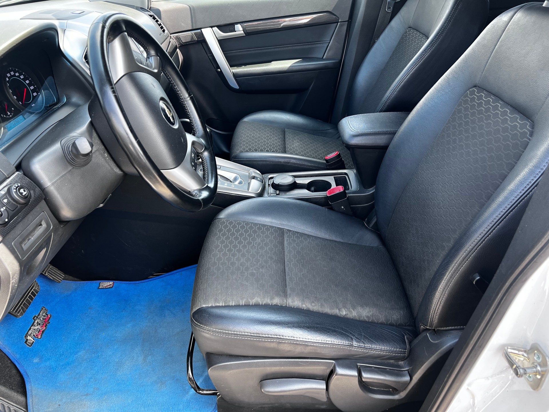CHEVROLET Captiva 2.2 VCDi LTZ 4WD Automatic-image-13