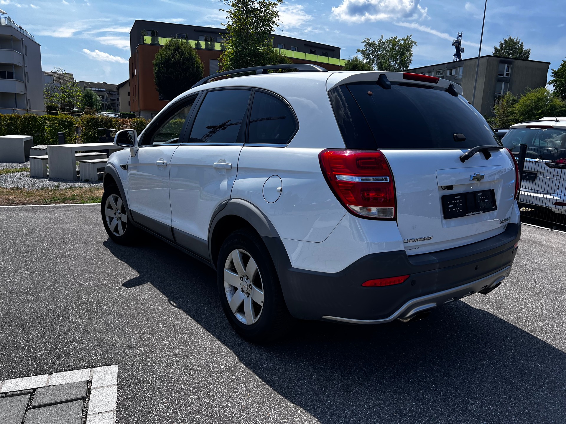 CHEVROLET Captiva 2.2 VCDi LTZ 4WD Automatic-image-4