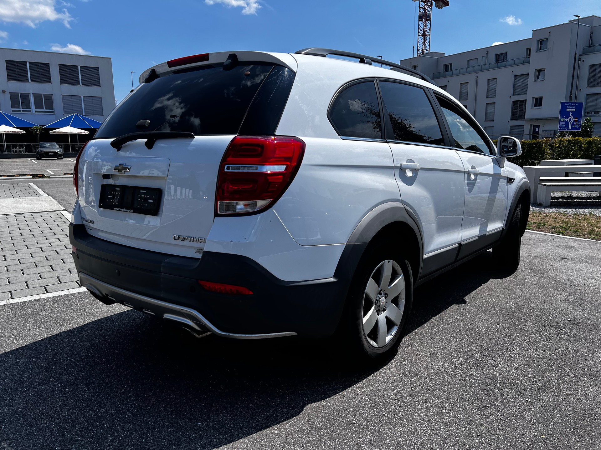 CHEVROLET Captiva 2.2 VCDi LTZ 4WD Automatic-image-3