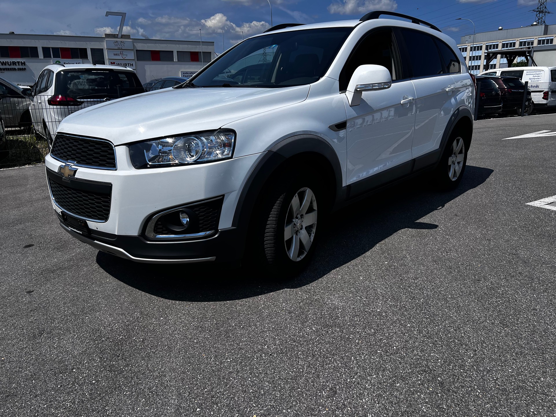 CHEVROLET Captiva 2.2 VCDi LTZ 4WD Automatic-image-2