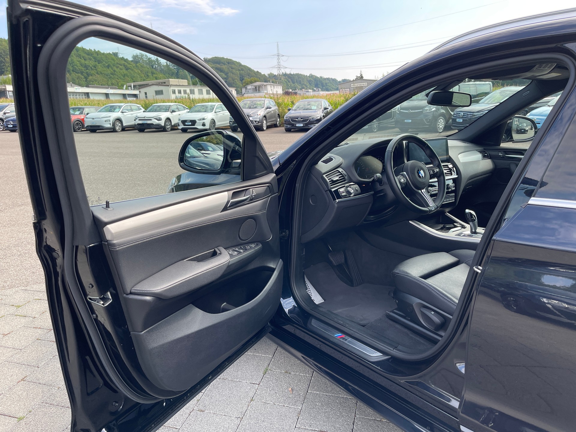 BMW X4 xDrive 20i Steptronic-image-6
