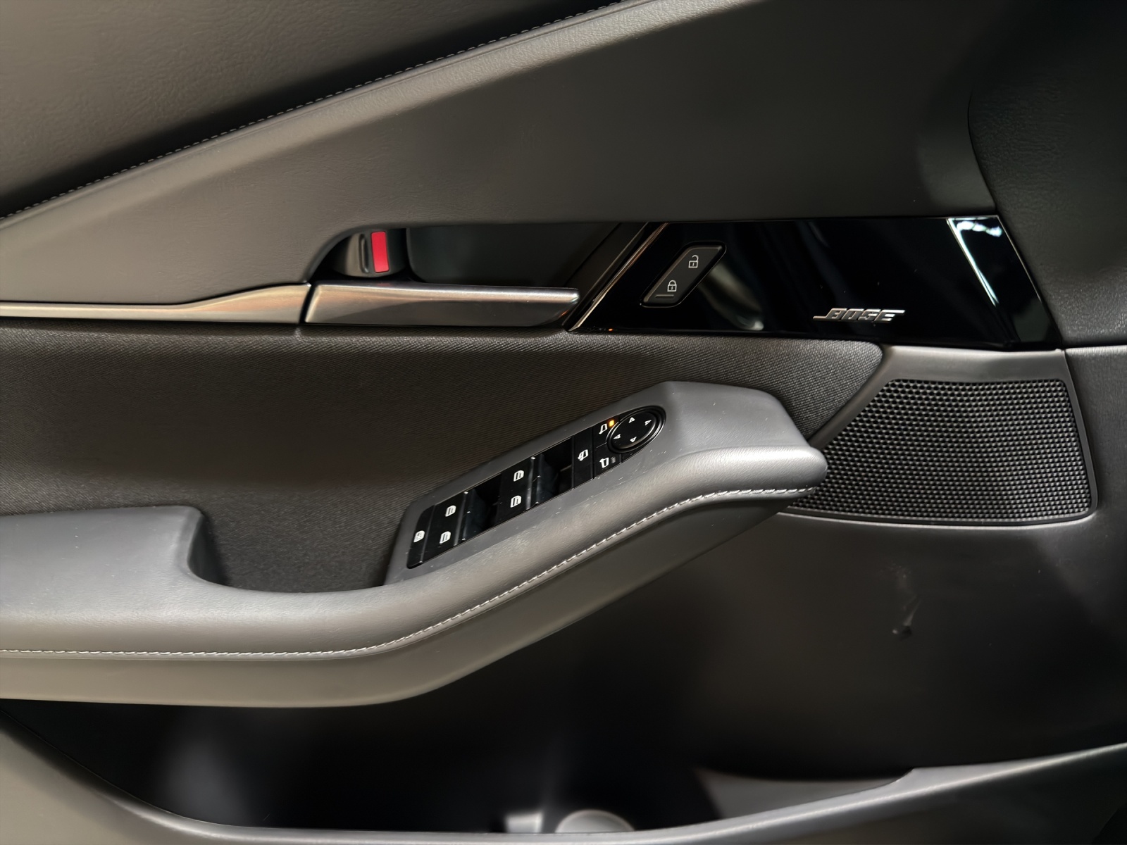 MAZDA CX-30 SKYACTIV-X 186 M Hybrid Exclusive Line FWD AT-image-7