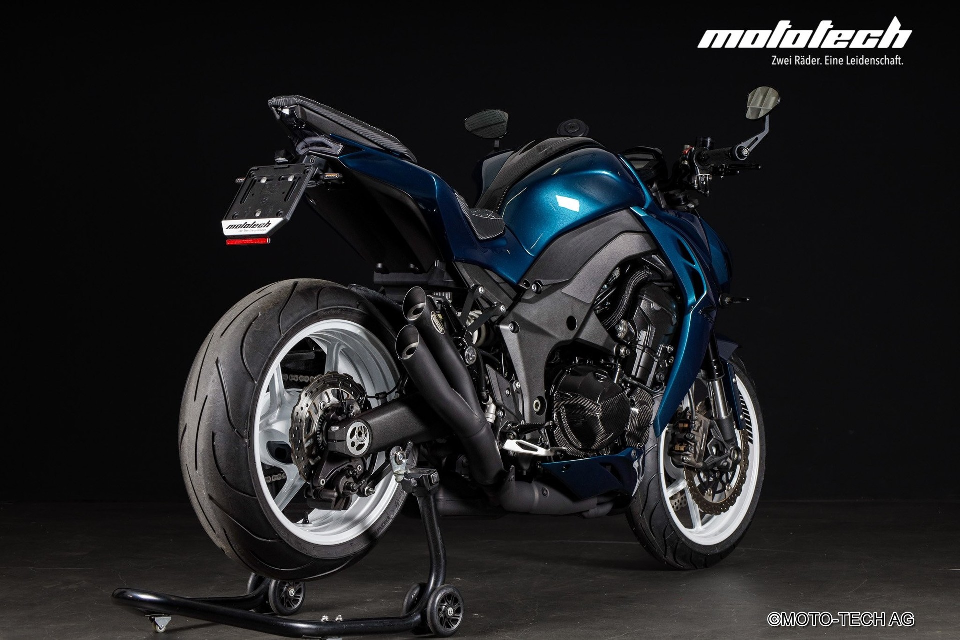 KAWASAKI Z 1000 ABS HURRIC-showroom-element-2