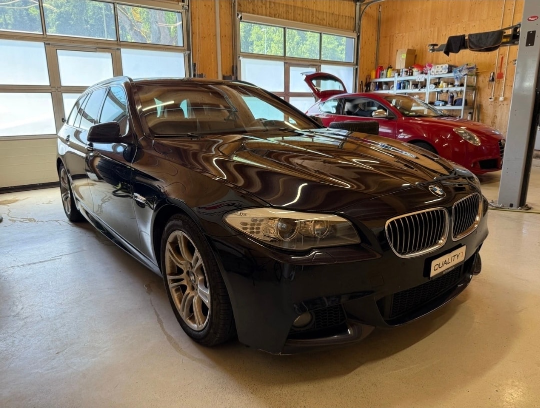BMW 535i Touring Steptronic-image-2