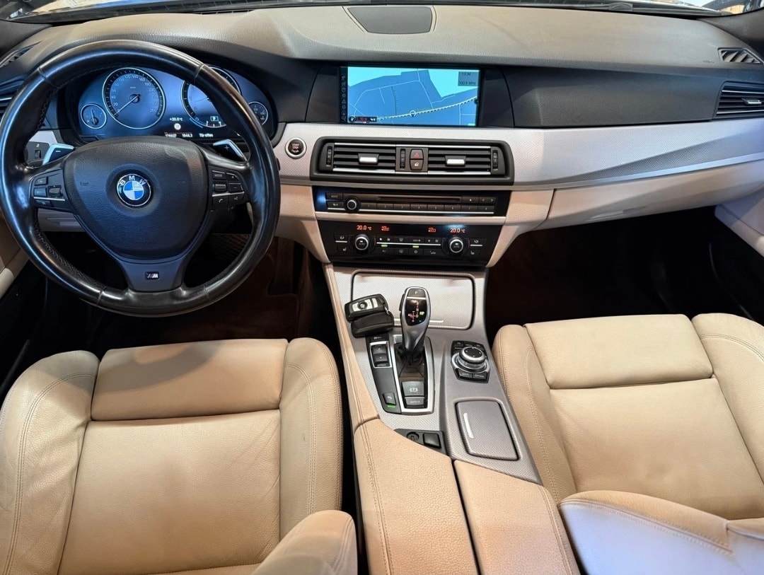 BMW 535i Touring Steptronic-image-10