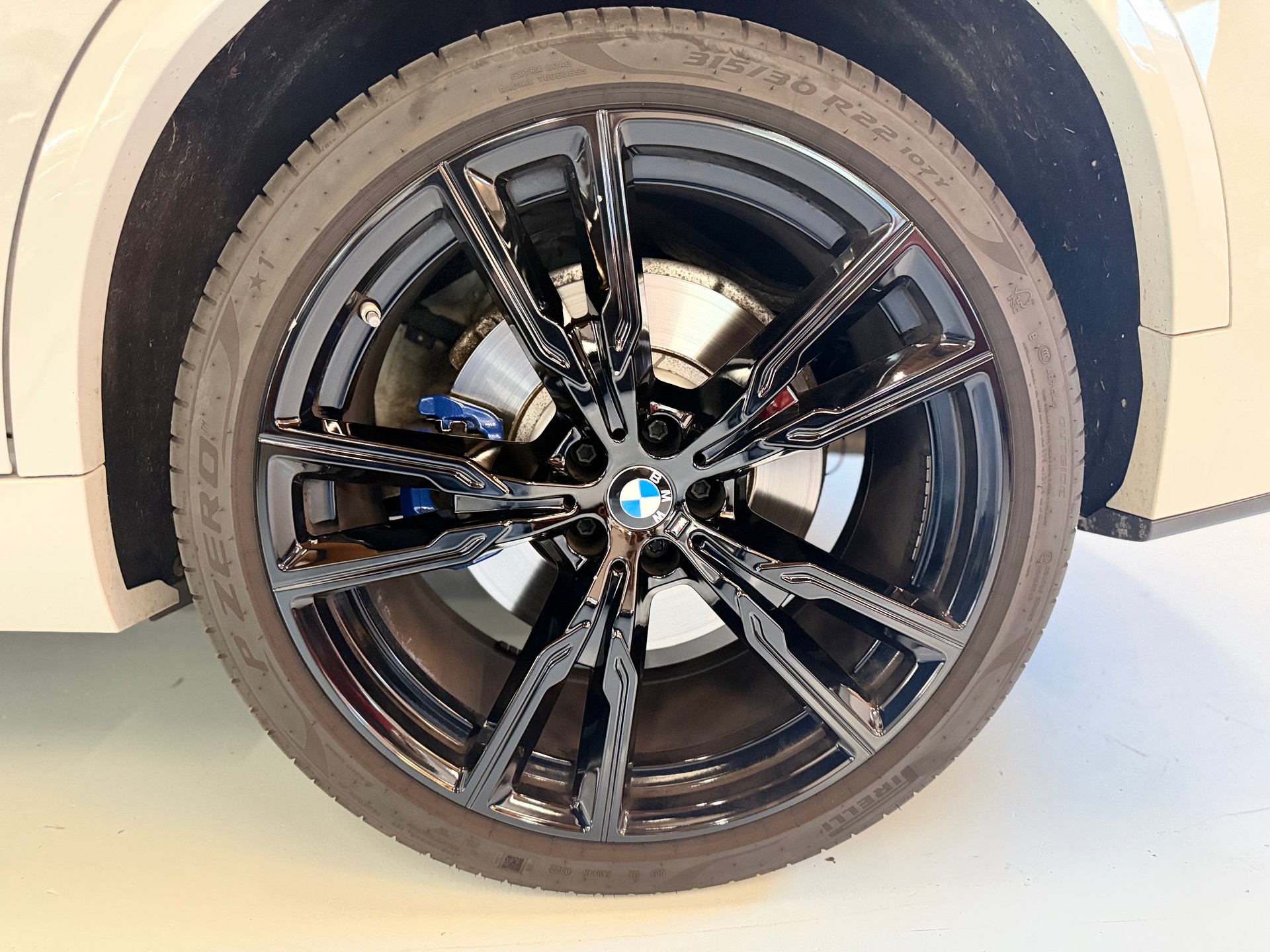 BMW X5 xDrive M50d Steptronic-image-10
