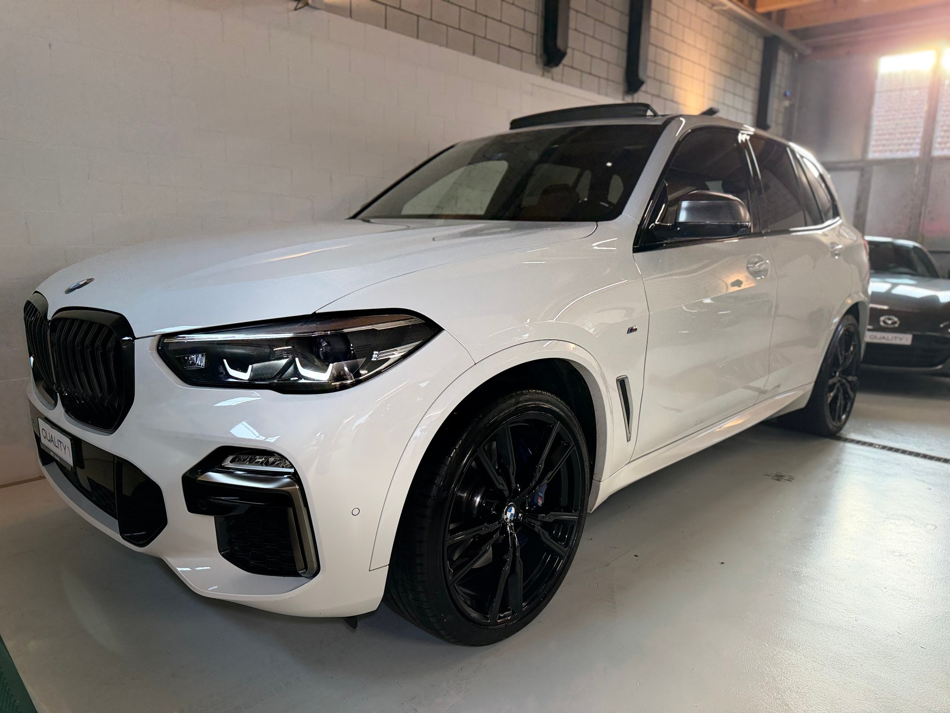 BMW X5 xDrive M50d Steptronic-image-0