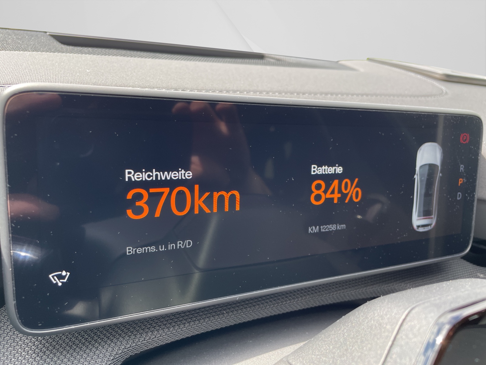 POLESTAR 4 Long Range Dual Motor-image-15