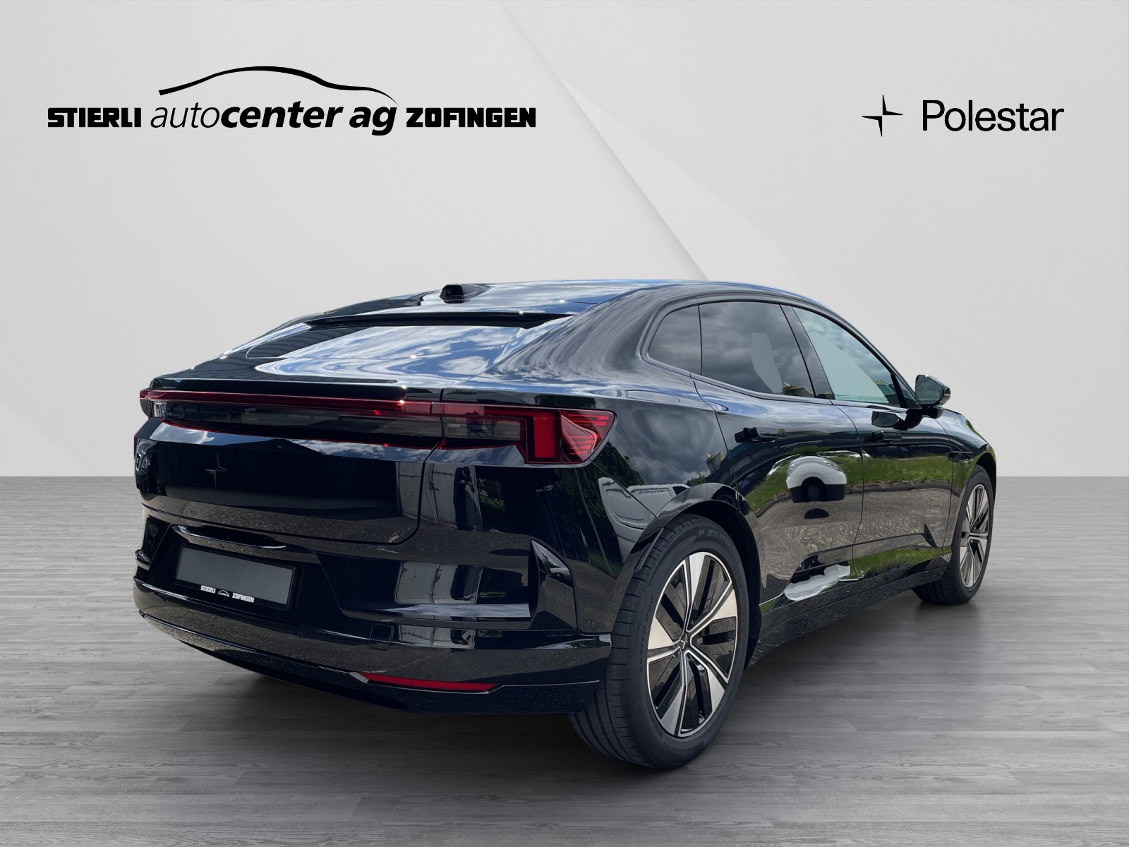 POLESTAR 4 Long Range Dual Motor-image-4