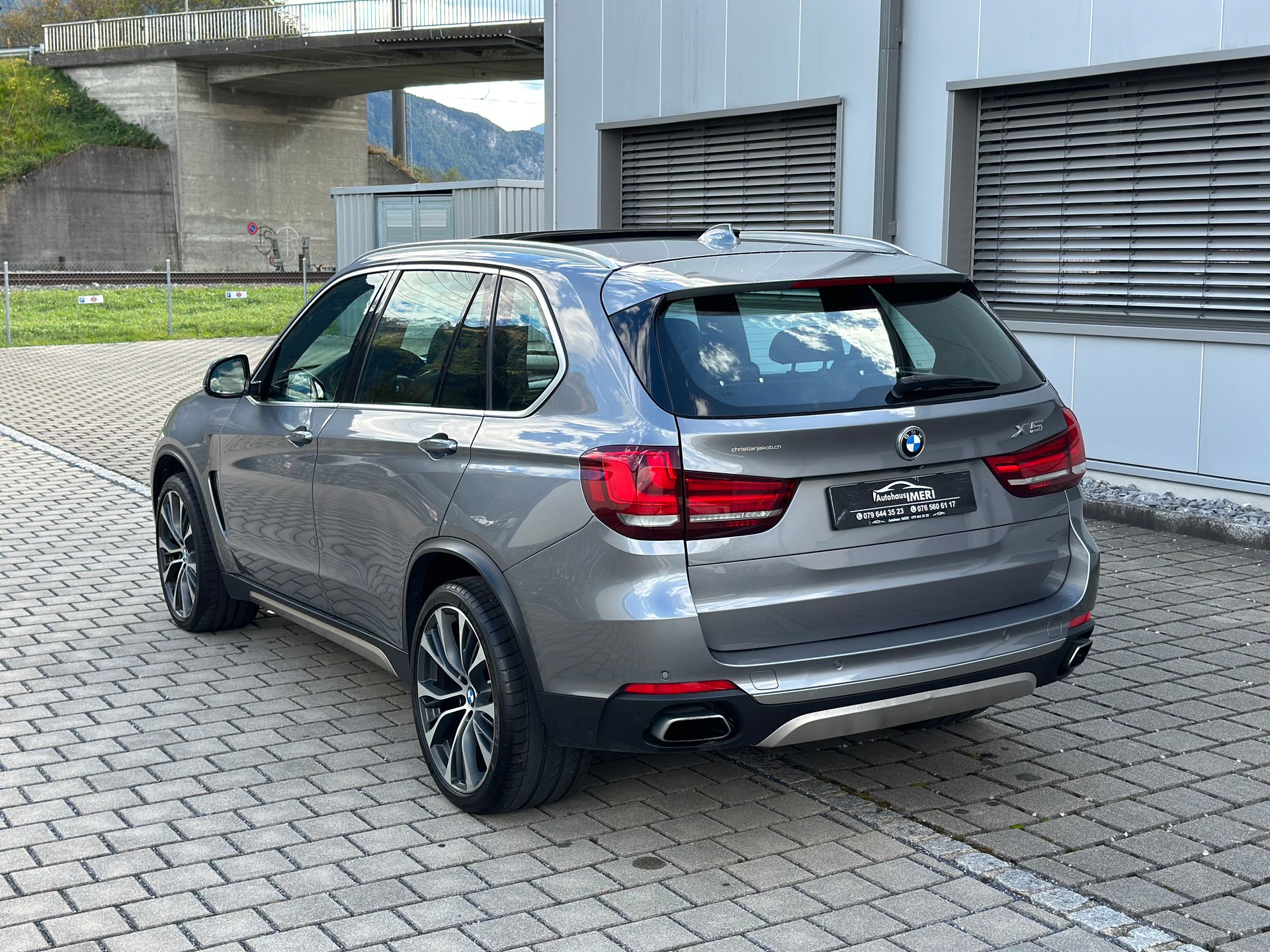 BMW X5 xDrive 50i Steptronic-image-5