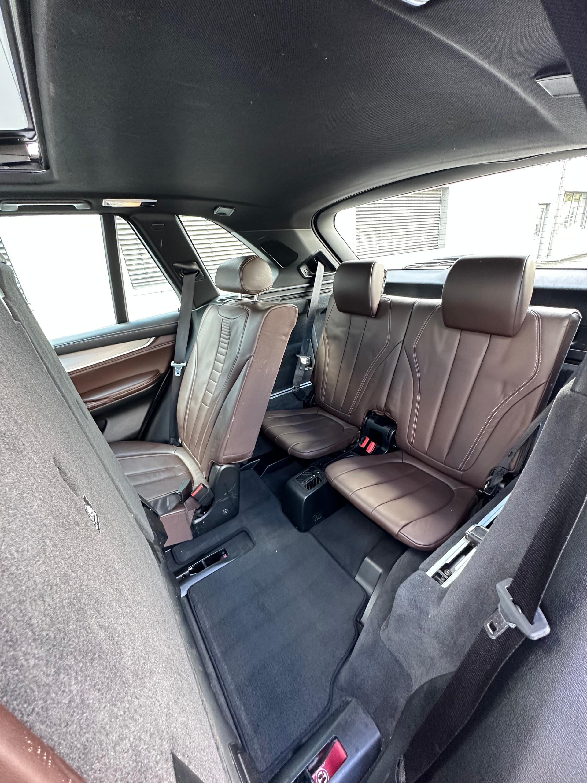 BMW X5 xDrive 50i Steptronic-image-13