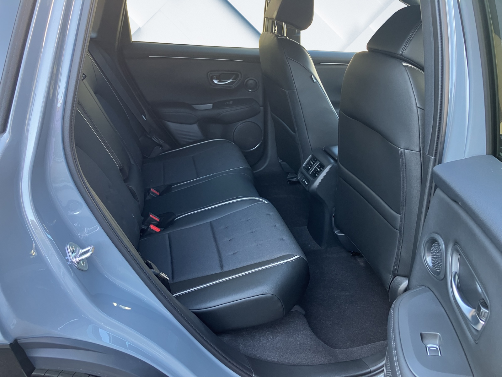 HONDA ZR-V 2.0 i-MMD Sport, Leasing Aktion 1.9 %, inkl. GRATIS Winterräder in Wert von 2100.--image-15