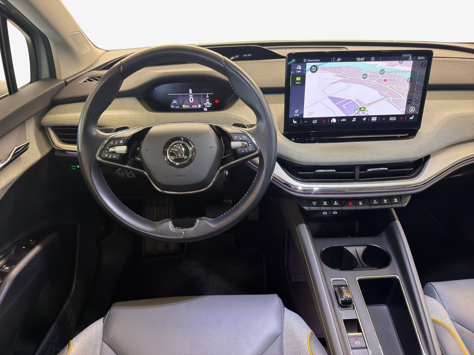 SKODA Enyaq iV 80-image-8