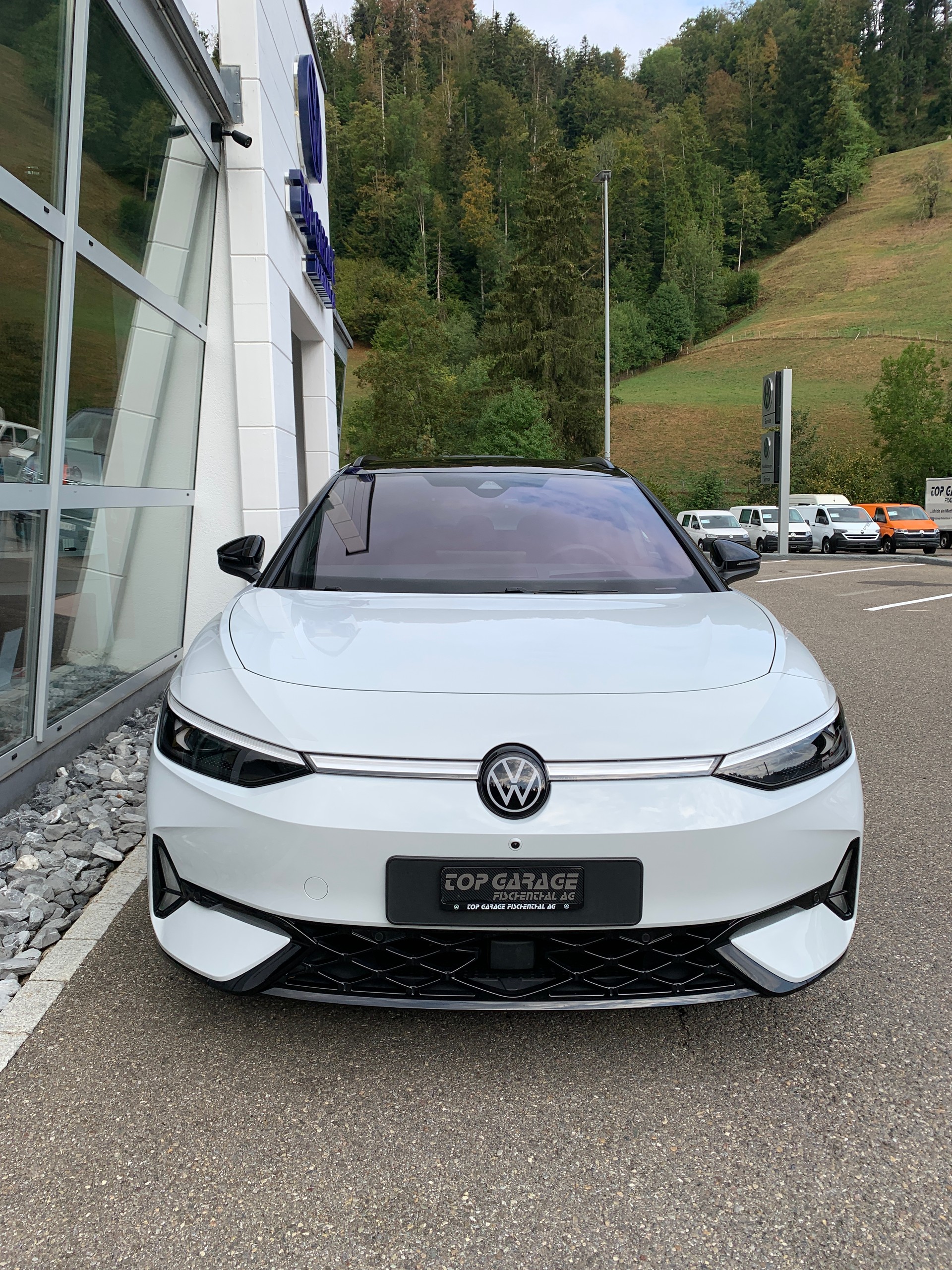 VW ID.7 Tourer GTX 86 kWh GTX United 4 Motion-image-1