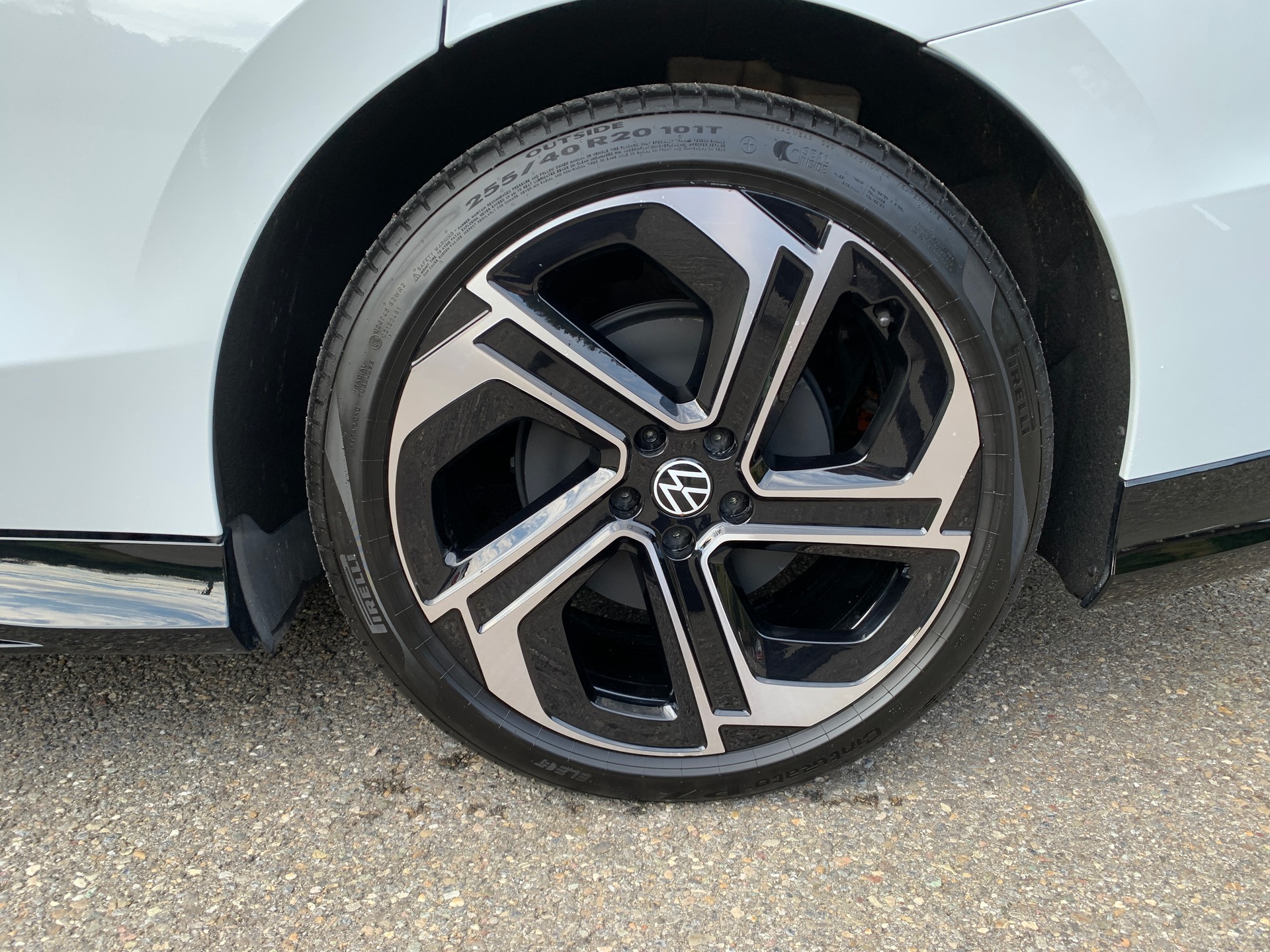 VW ID.7 Tourer GTX 86 kWh GTX United 4 Motion-image-6