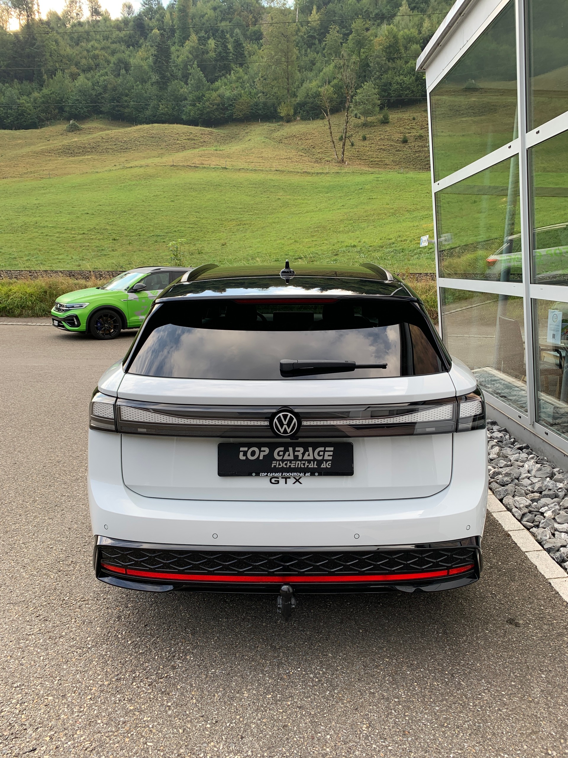 VW ID.7 Tourer GTX 86 kWh GTX United 4 Motion-image-5
