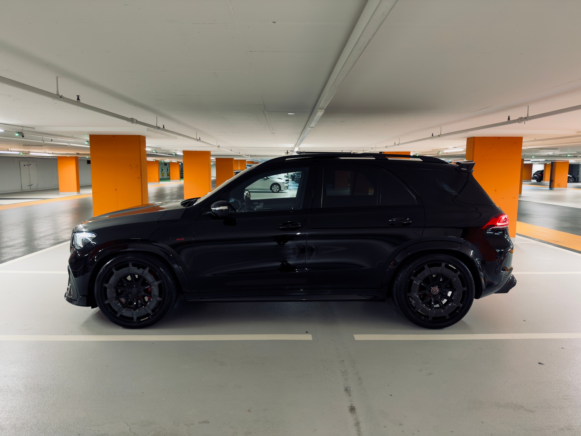 MERCEDES-BENZ GLE 63 S AMG BRABUS 4Matic+ 9G-Speedshift-image-7