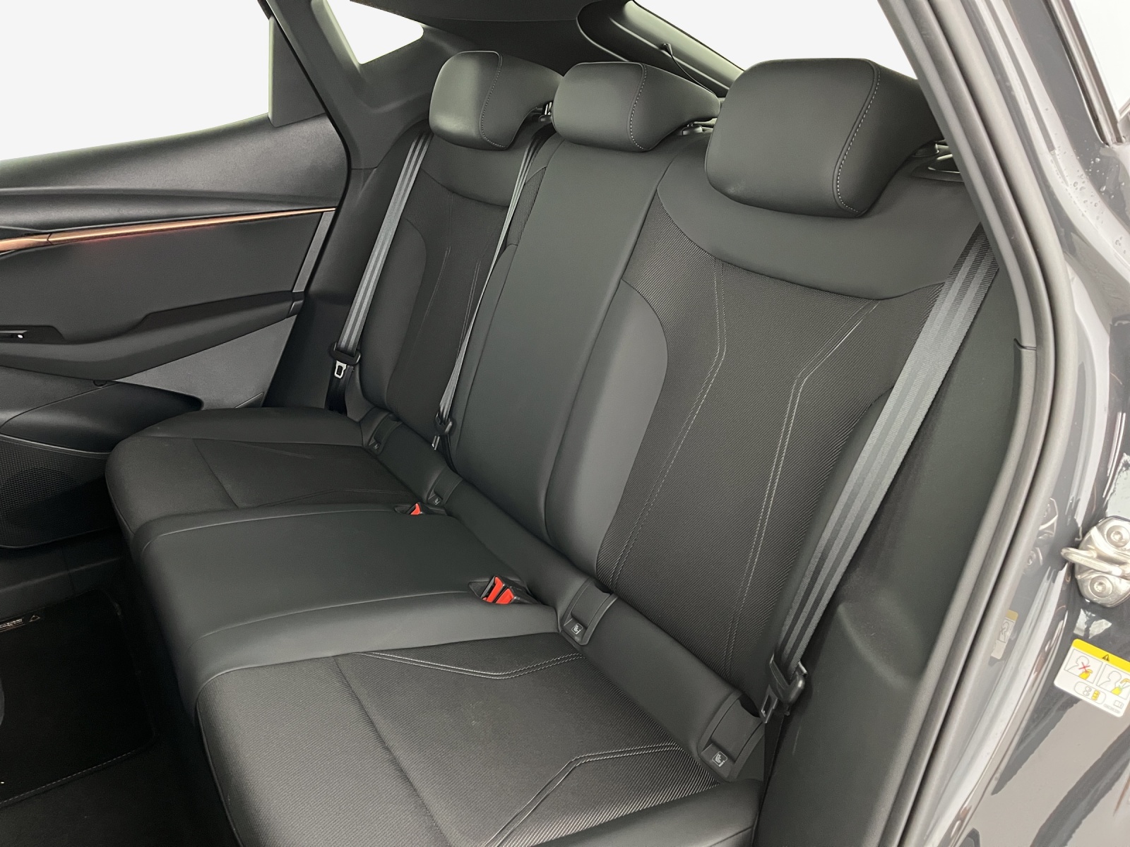 CUPRA Tavascan Type 8 77 kWh VZ-image-11