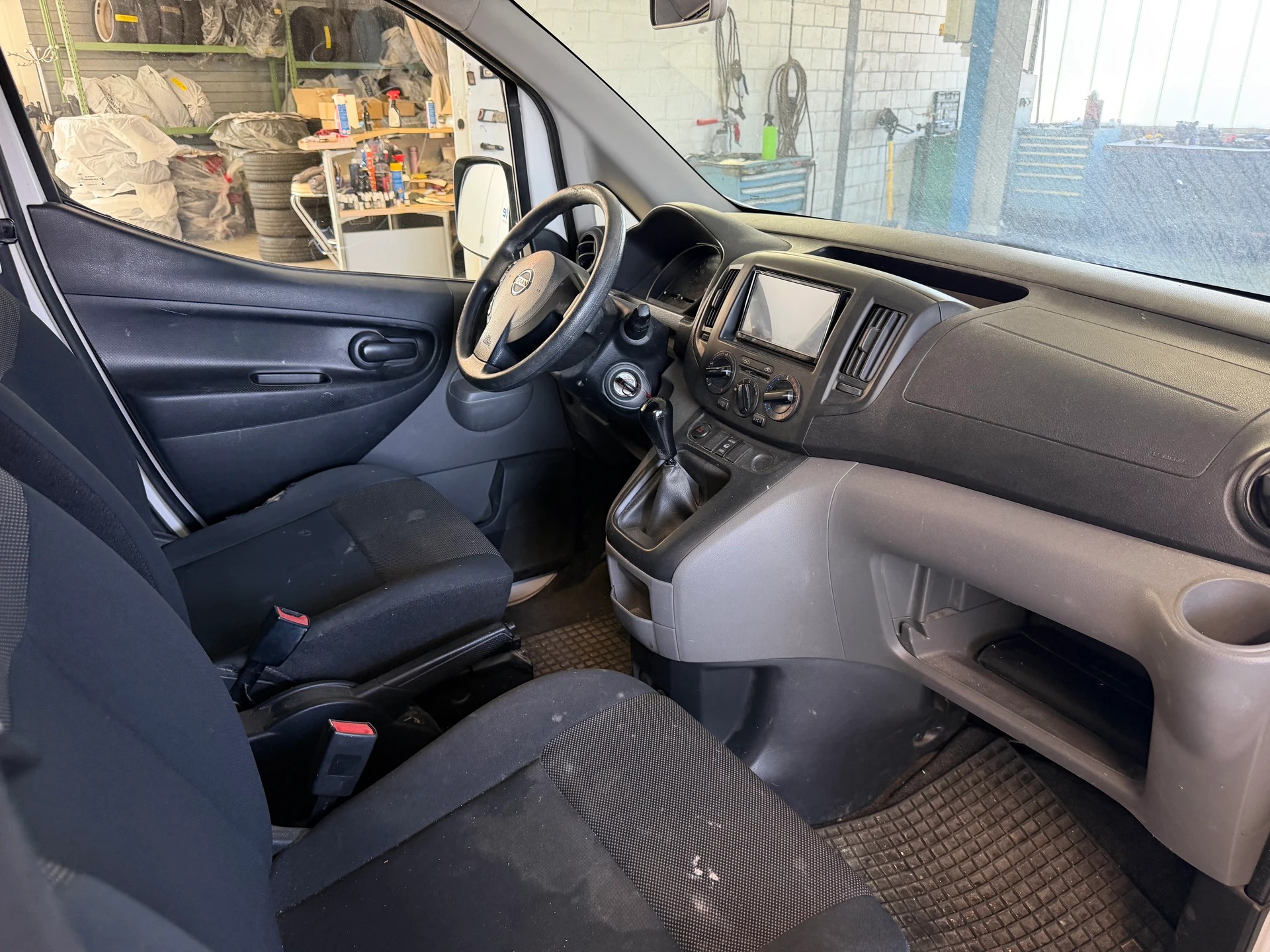 NISSAN NV200 1.5 dCi 90 Comfort Euro 6 | Zahnriemen ers. | Klima | Navi | RF-Kamera-image-13