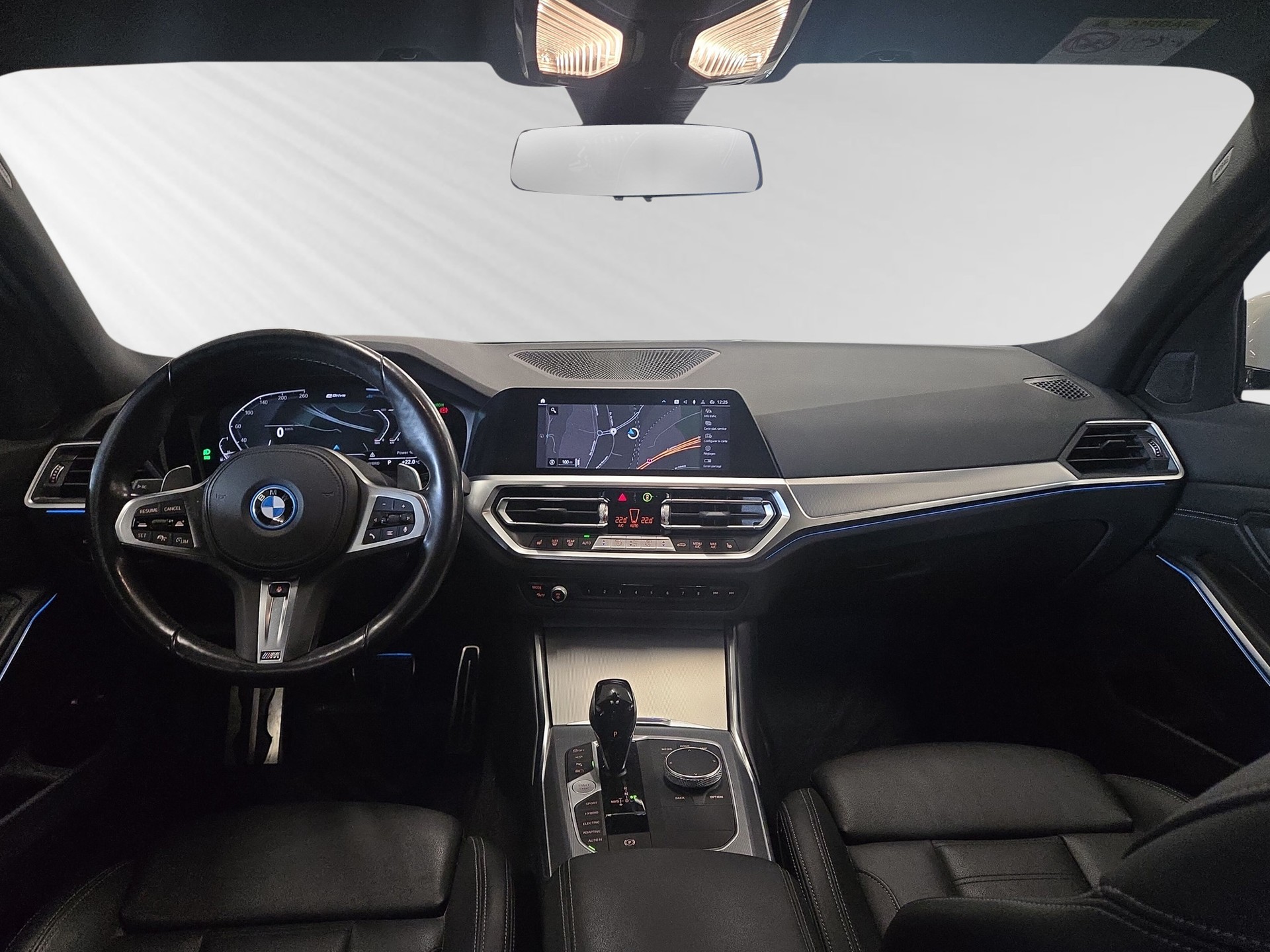 BMW 320e M Sport Steptronic-image-5