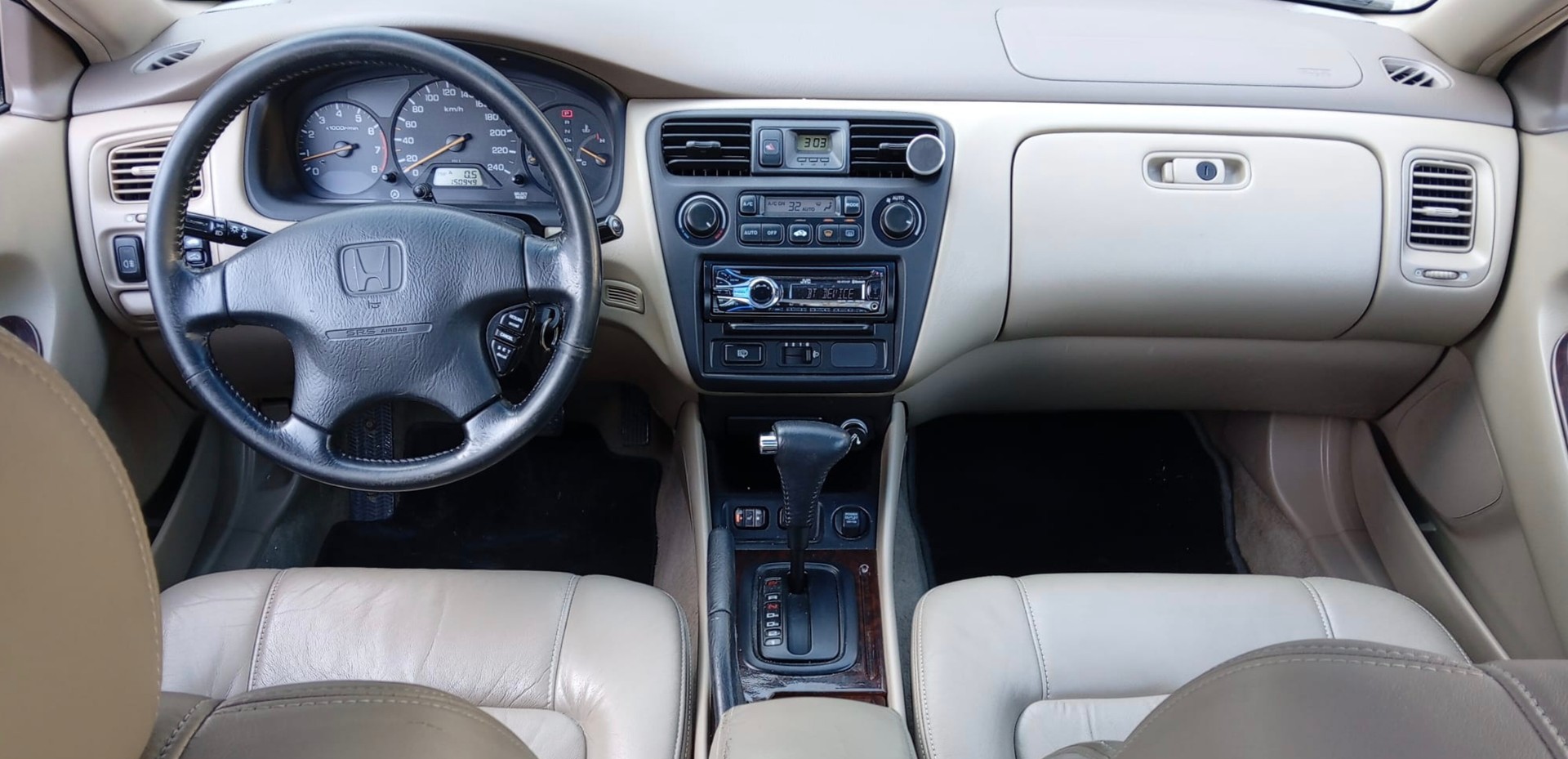 HONDA Accord Coupé V6 3.0i VTEC-image-6