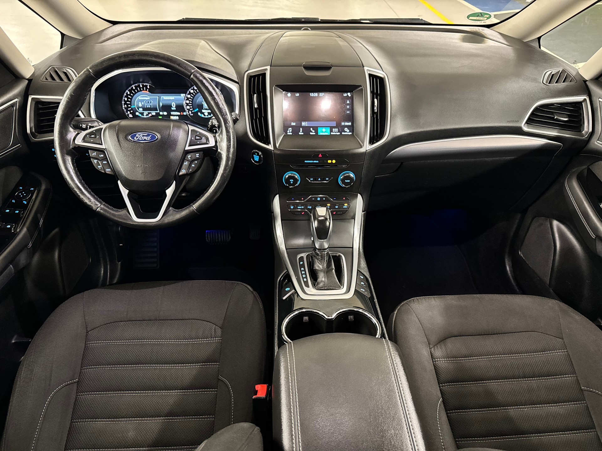 FORD Galaxy 2.0 TDCi Titanium PowerShift-image-10