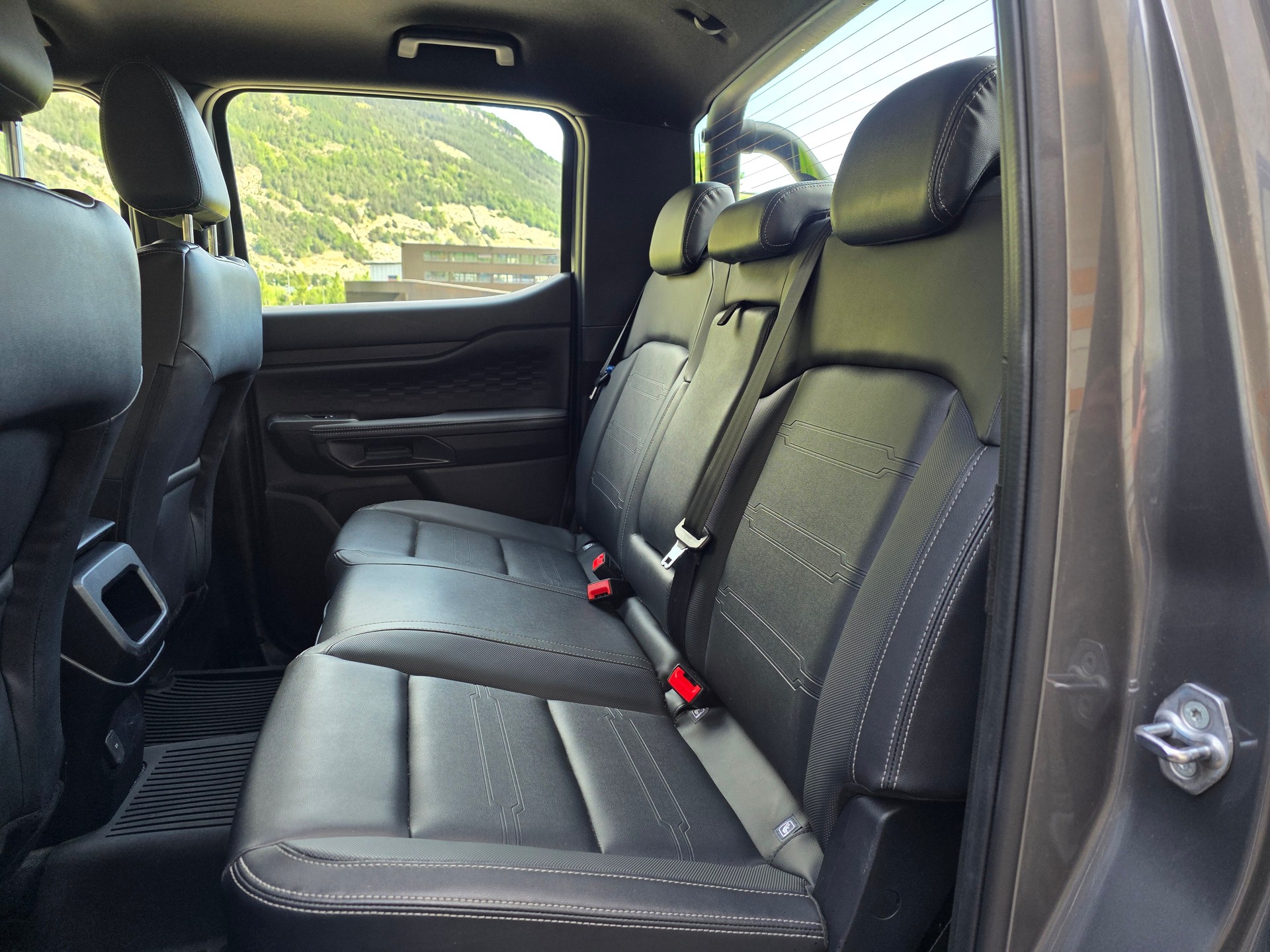 FORD TREMOR 2.0 Eco Blue 4x4 Automat-image-20
