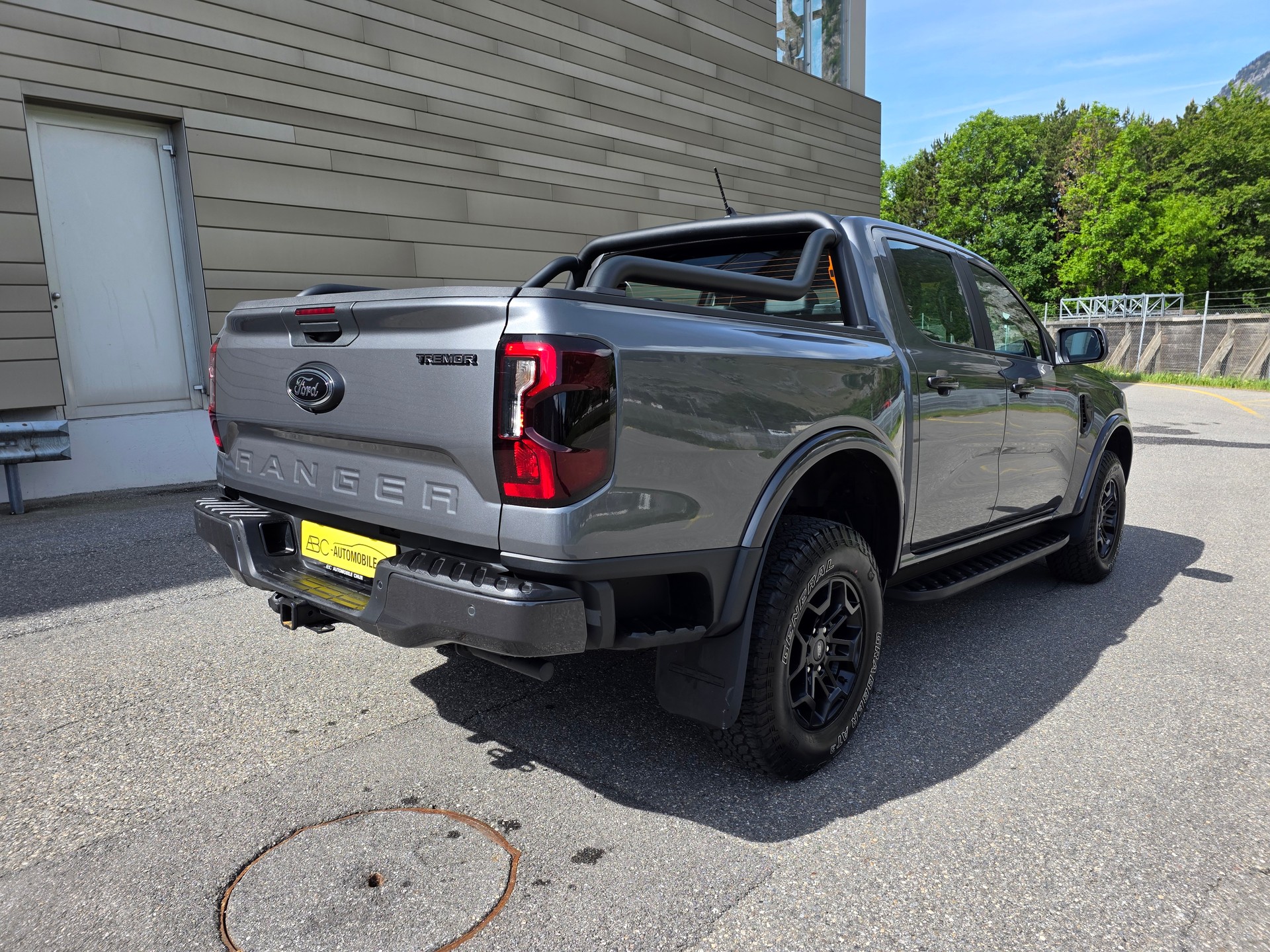 FORD TREMOR 2.0 Eco Blue 4x4 Automat-image-9