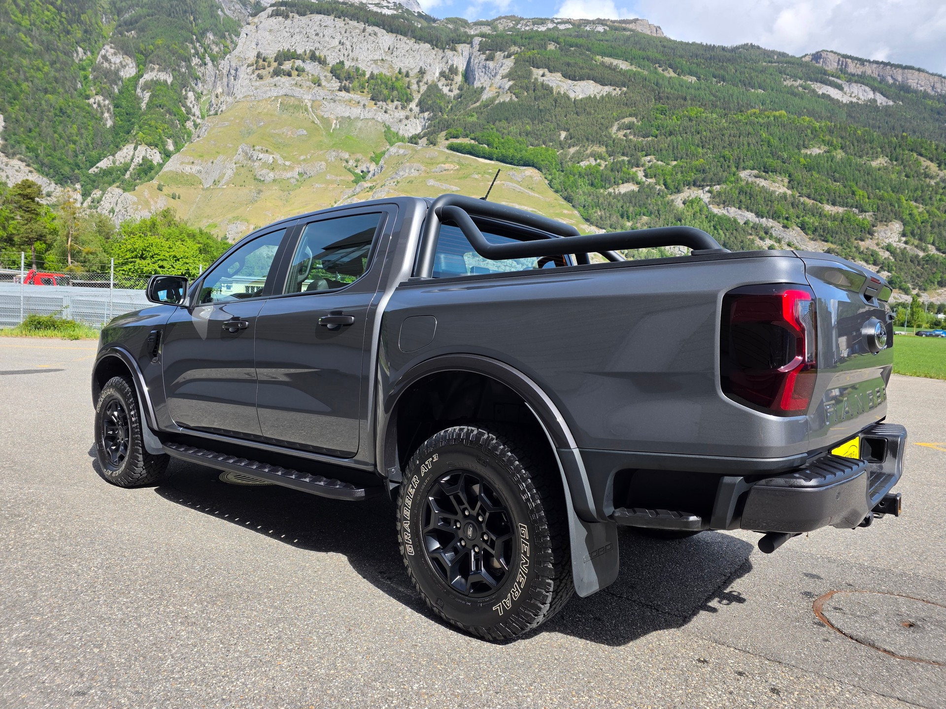FORD TREMOR 2.0 Eco Blue 4x4 Automat-image-14
