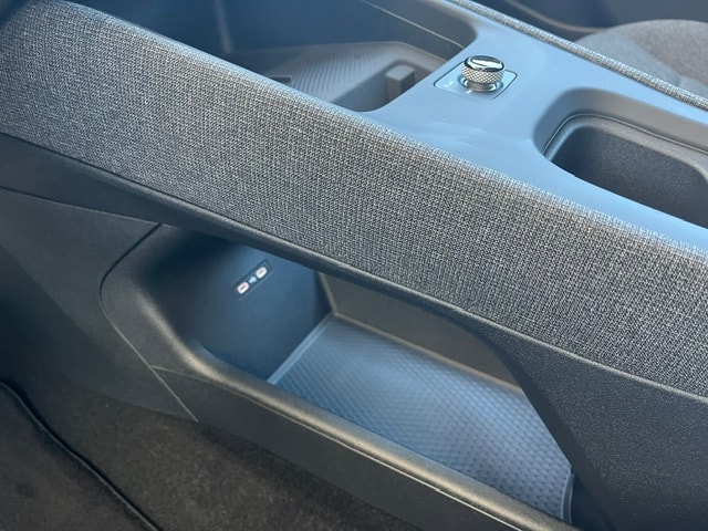 VW ID.Polo 52 kWh Style Edition One Plus-image-24