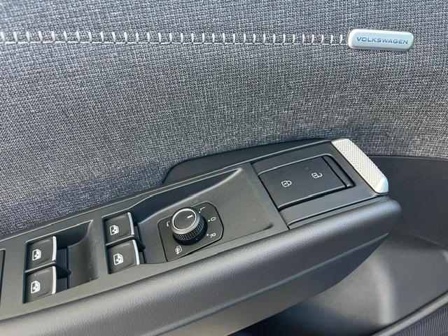 VW ID.Polo 52 kWh Style Edition One Plus-image-7