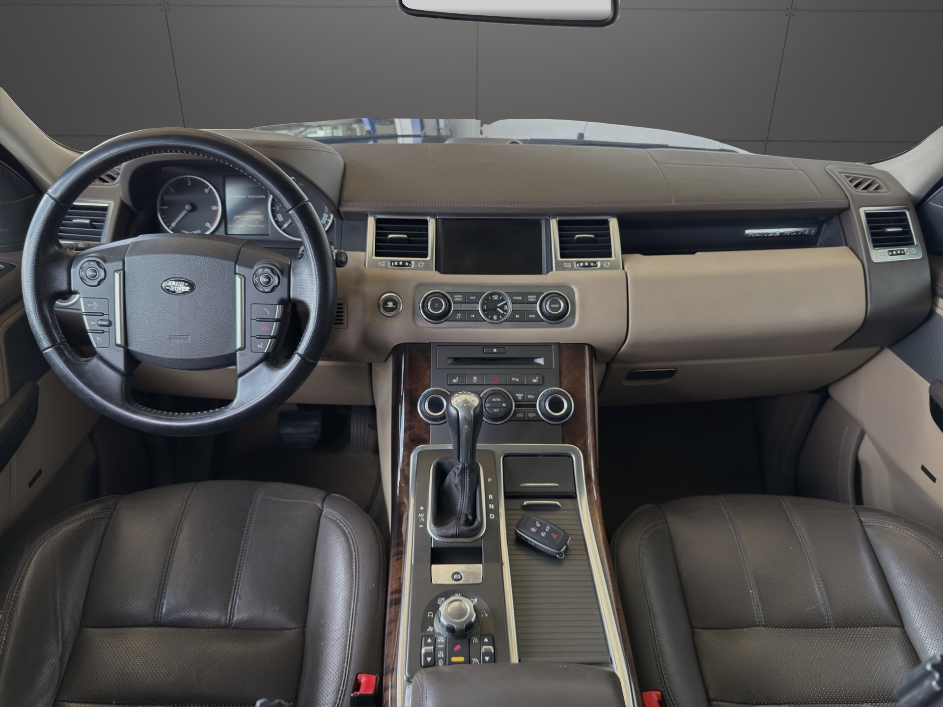 LAND ROVER Range Rover Sport 3.0 TDV6 HSE Automatic-image-11