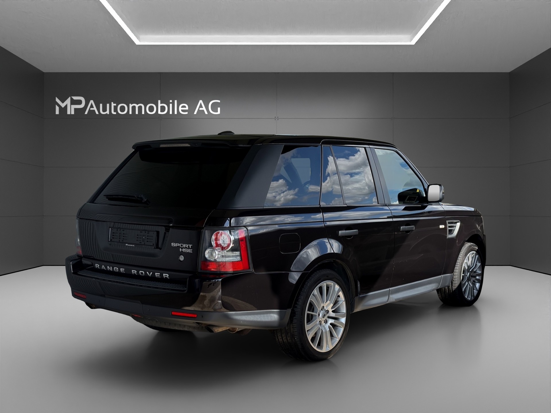 LAND ROVER Range Rover Sport 3.0 TDV6 HSE Automatic-image-2