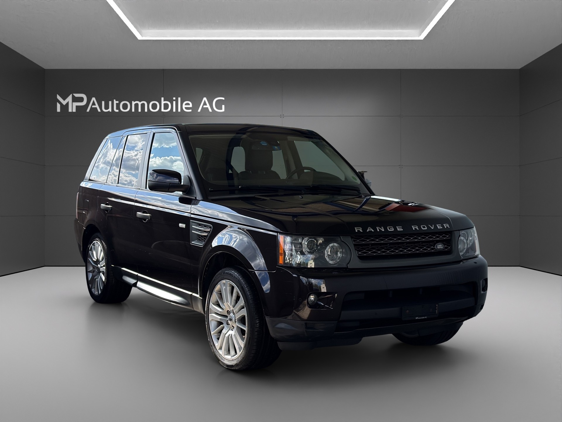 LAND ROVER Range Rover Sport 3.0 TDV6 HSE Automatic-image-1
