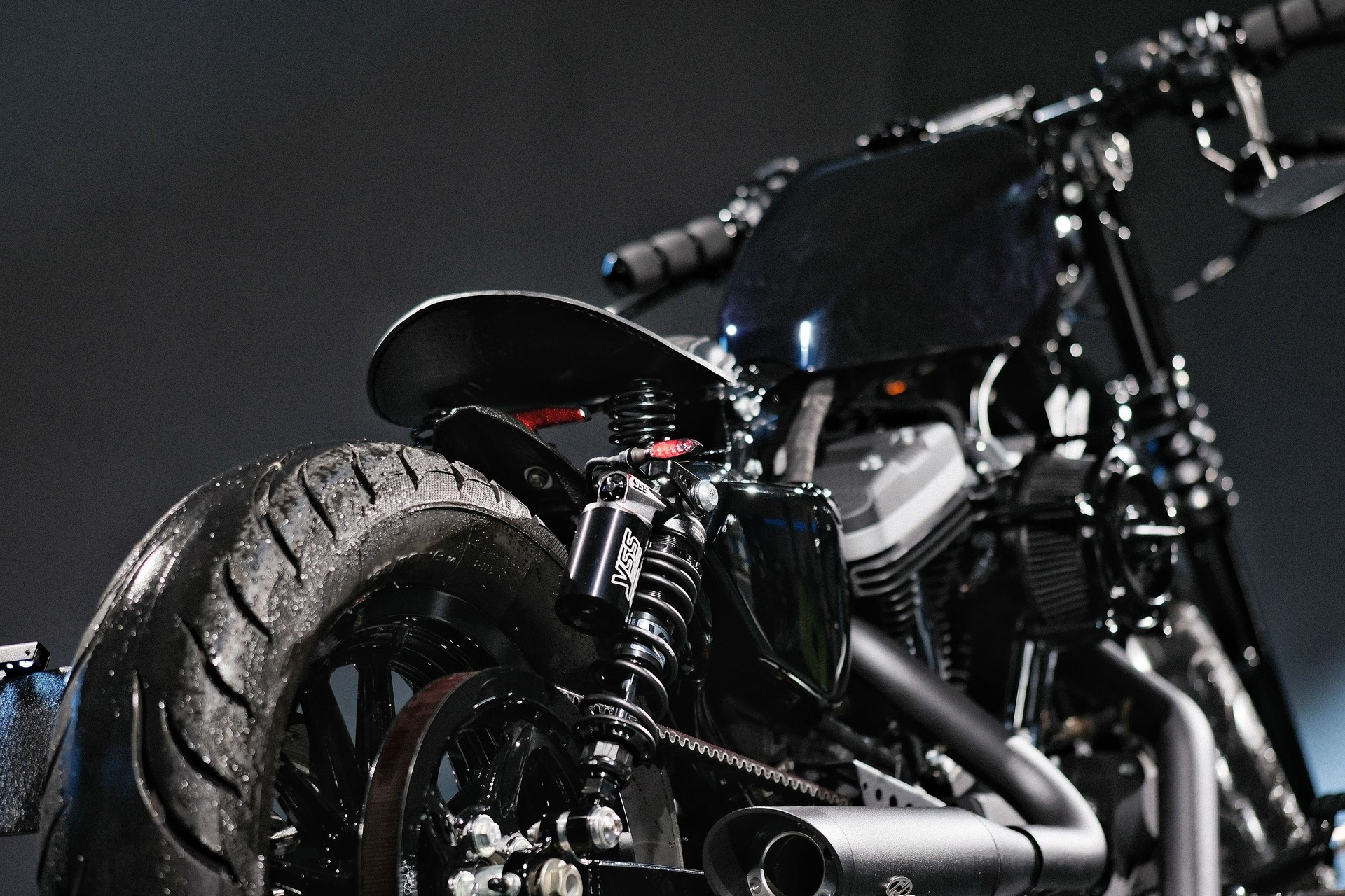 HARLEY-DAVIDSON XL 883 N Sportster Iron-image-12