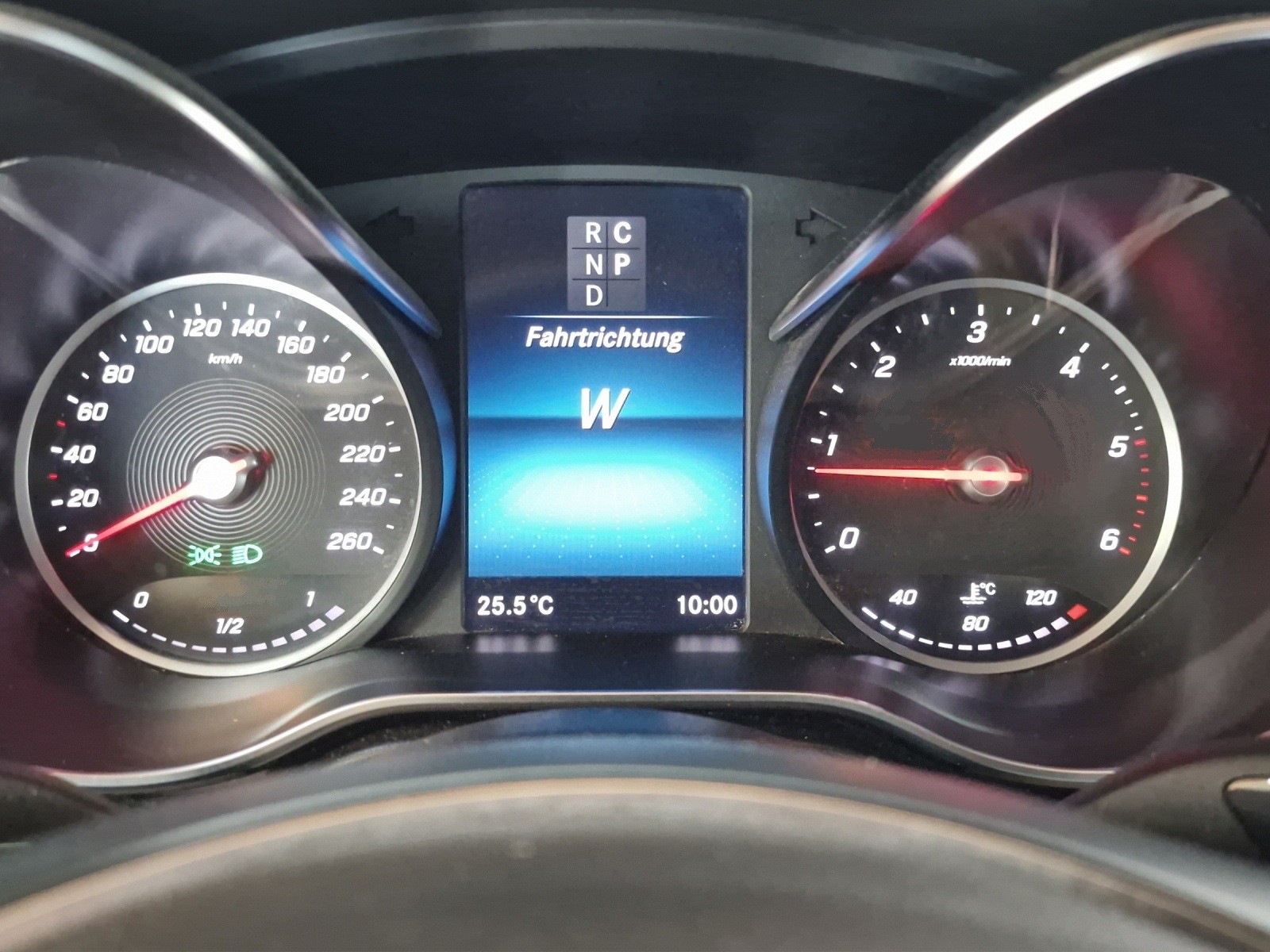 MERCEDES-BENZ V 300 d lang Avantgarde 4Matic 9G-Tronic-image-7