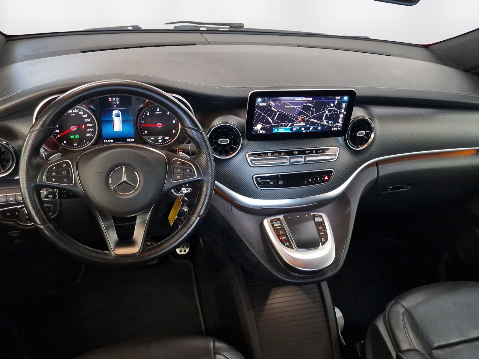 MERCEDES-BENZ V 300 d lang Avantgarde 4Matic 9G-Tronic-image-6