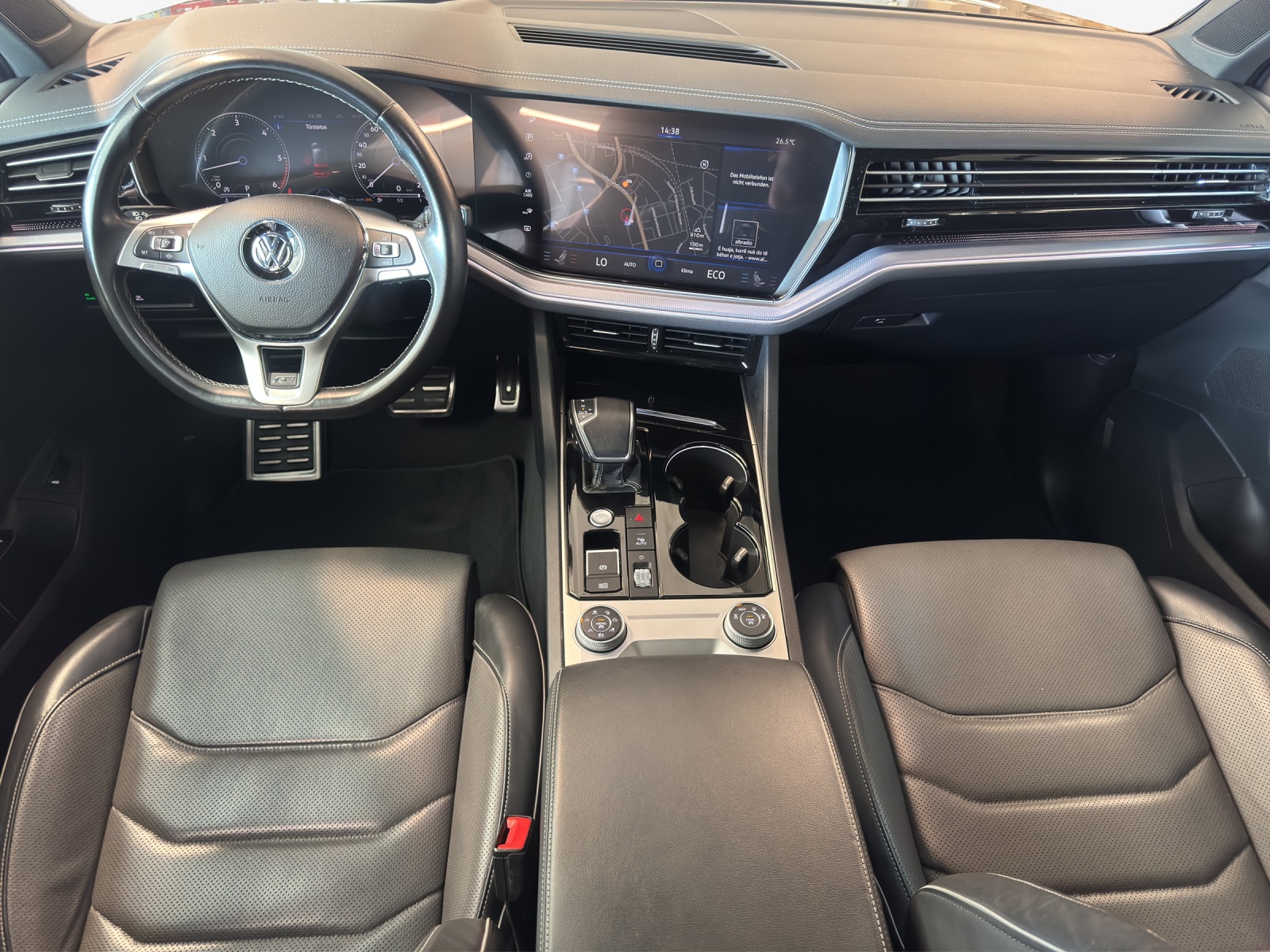 VW Touareg 3.0 TDI R Line Tiptronic-image-8