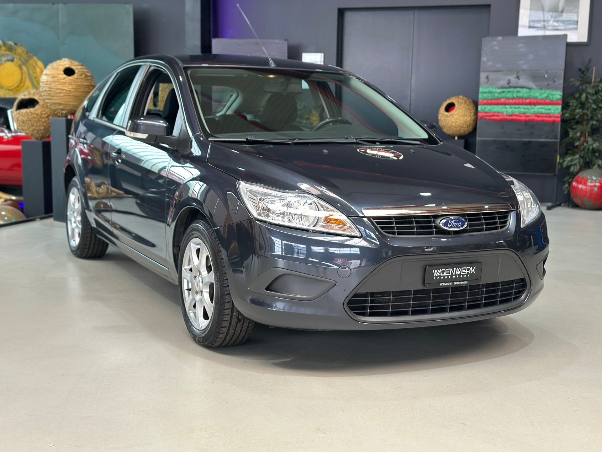 FORD Focus 2.0i Titanium Automatic-image-0