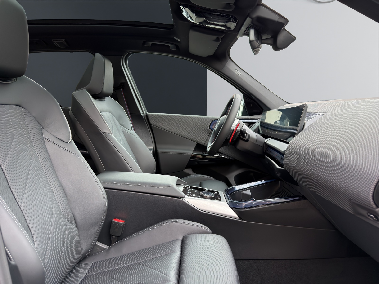 BMW X3 M50i-image-13
