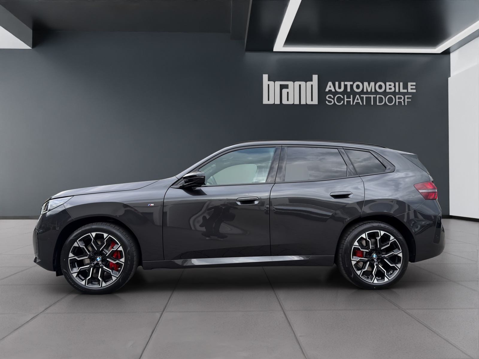 BMW X3 M50i-showroom-element-1