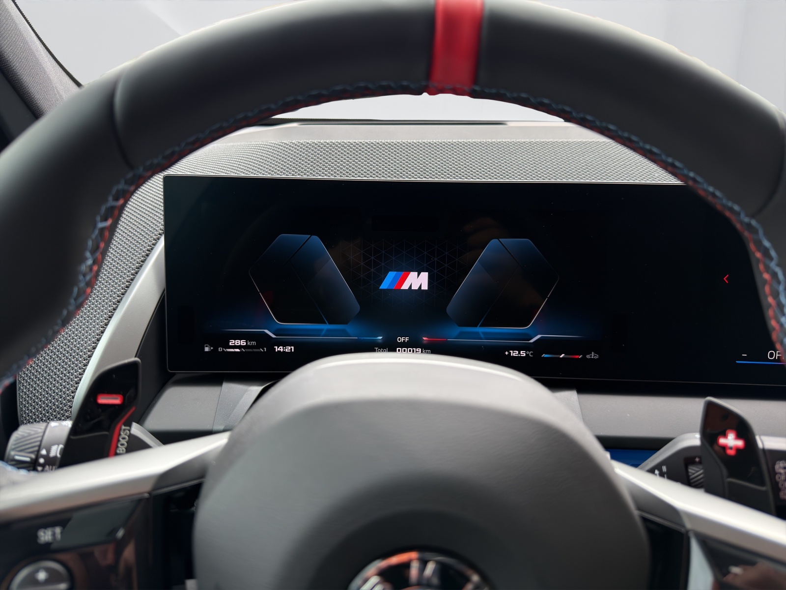BMW X3 M50i-image-18