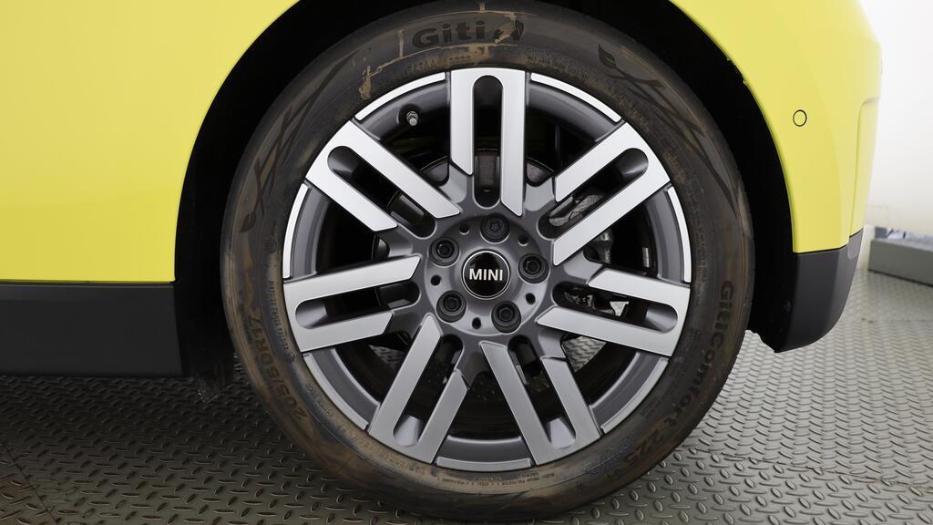 MINI Cooper SE-image-8