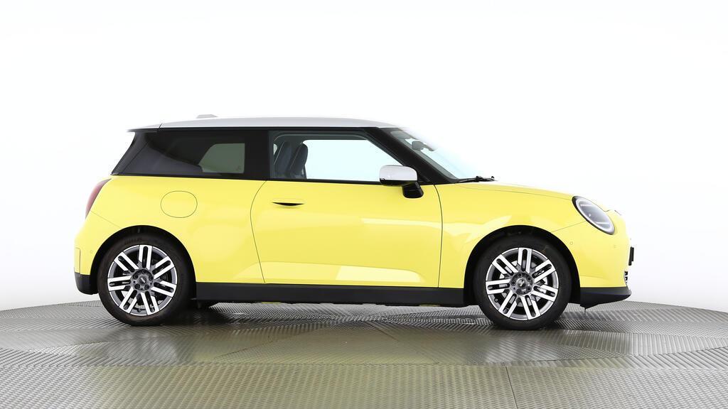 MINI Cooper SE-image-1