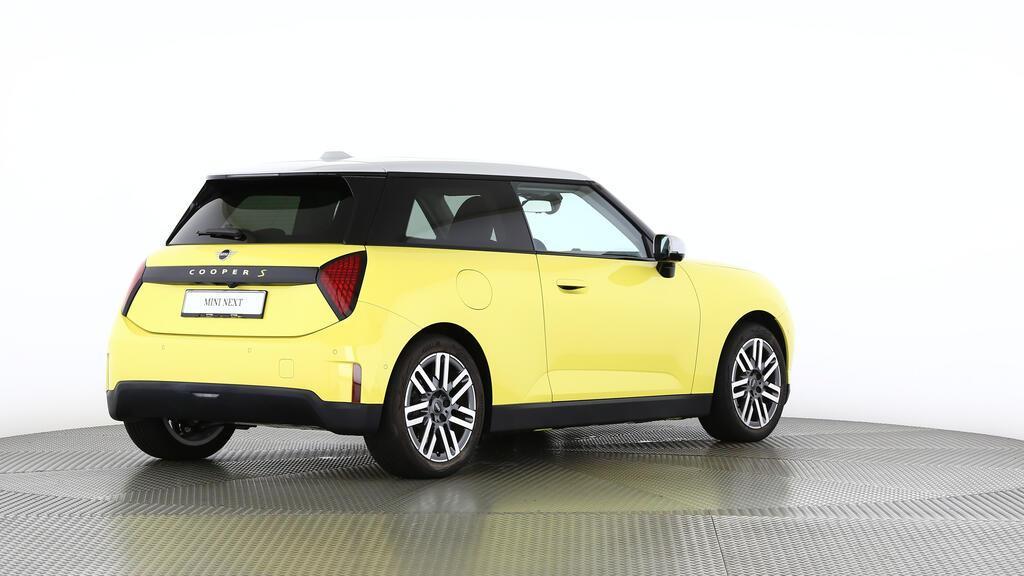 MINI Cooper SE-image-4