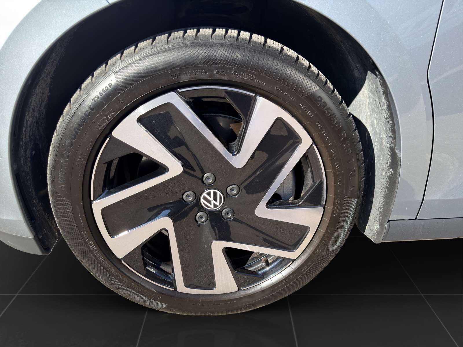 VW ID.Buzz LWB GTX 4 Motion-image-14