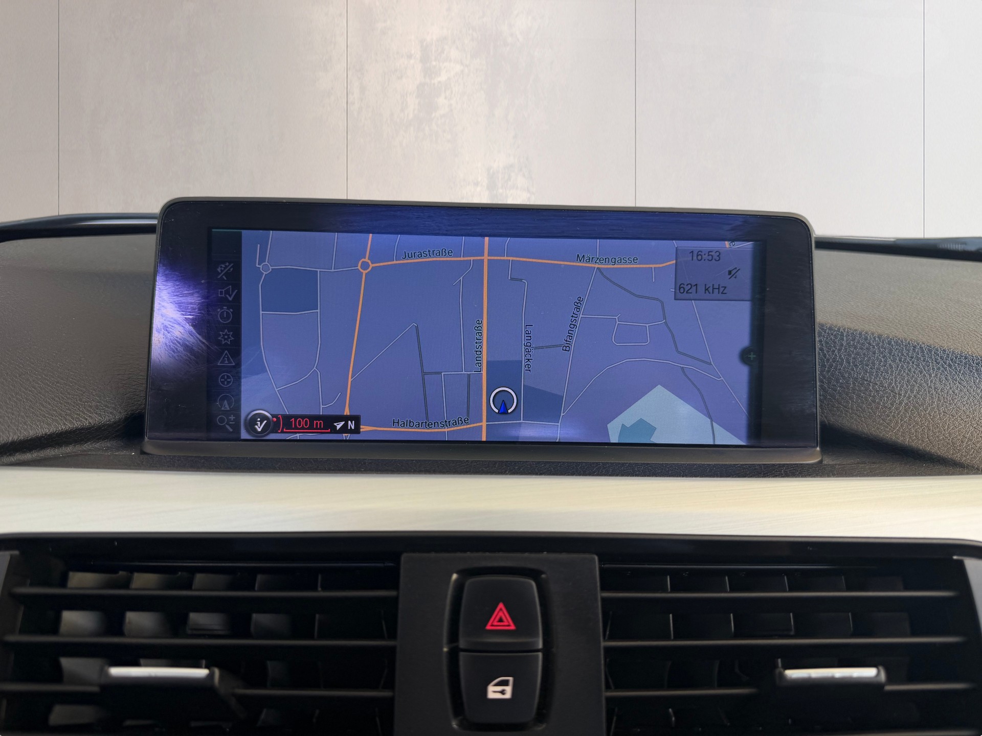 BMW 335i Sport Line Steptronic-image-11