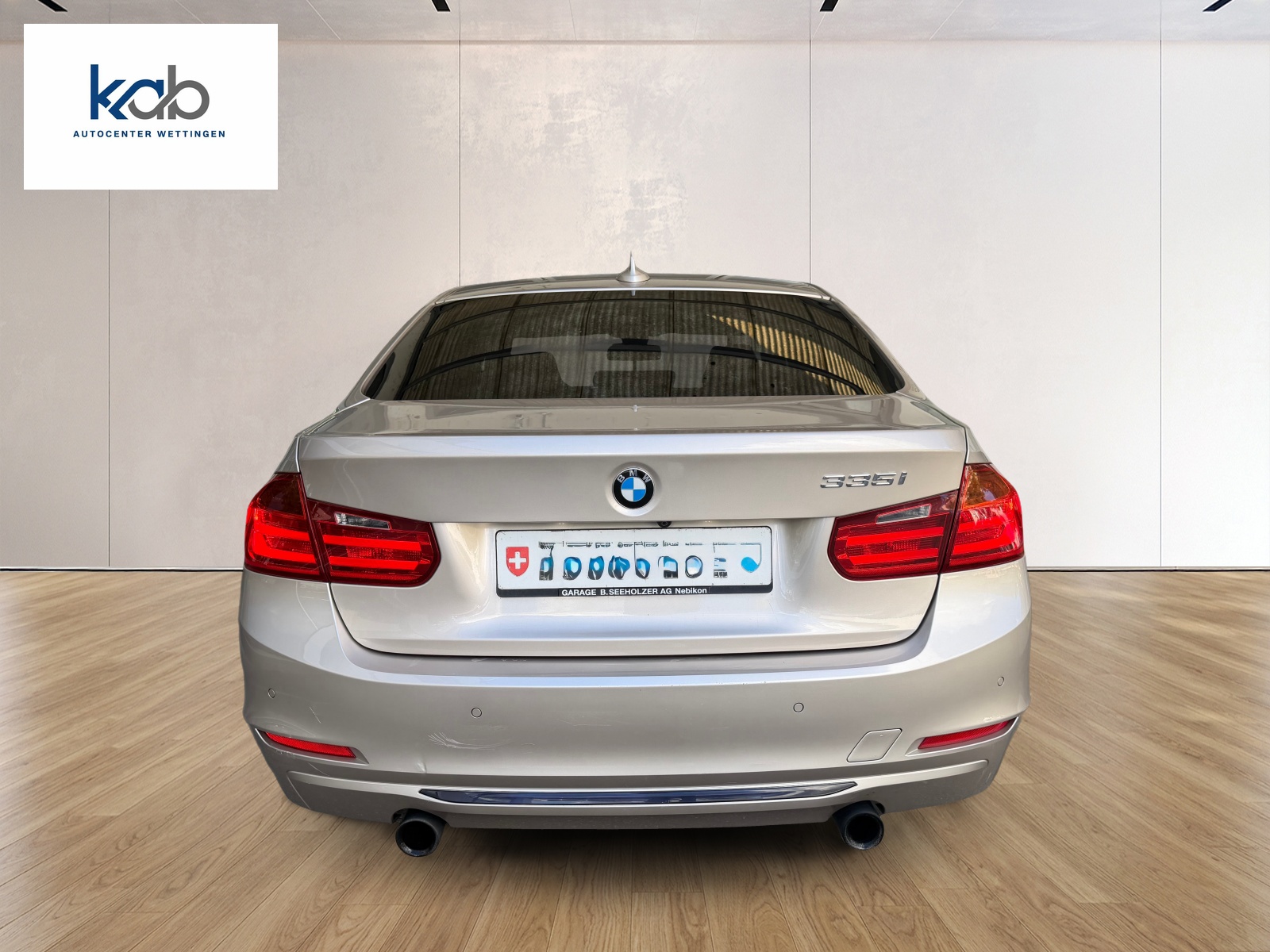 BMW 335i Sport Line Steptronic-image-4