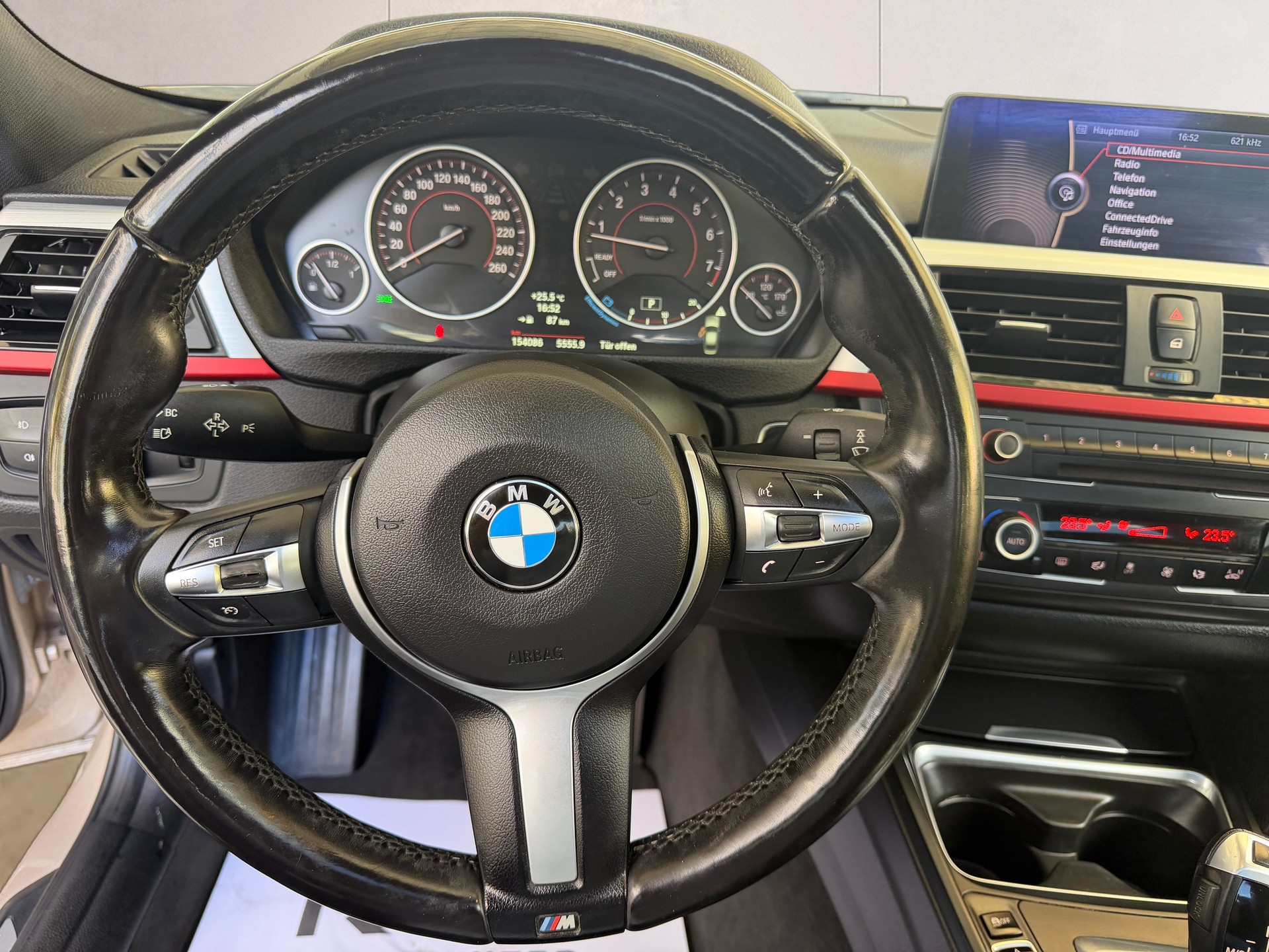 BMW 335i Sport Line Steptronic-image-9
