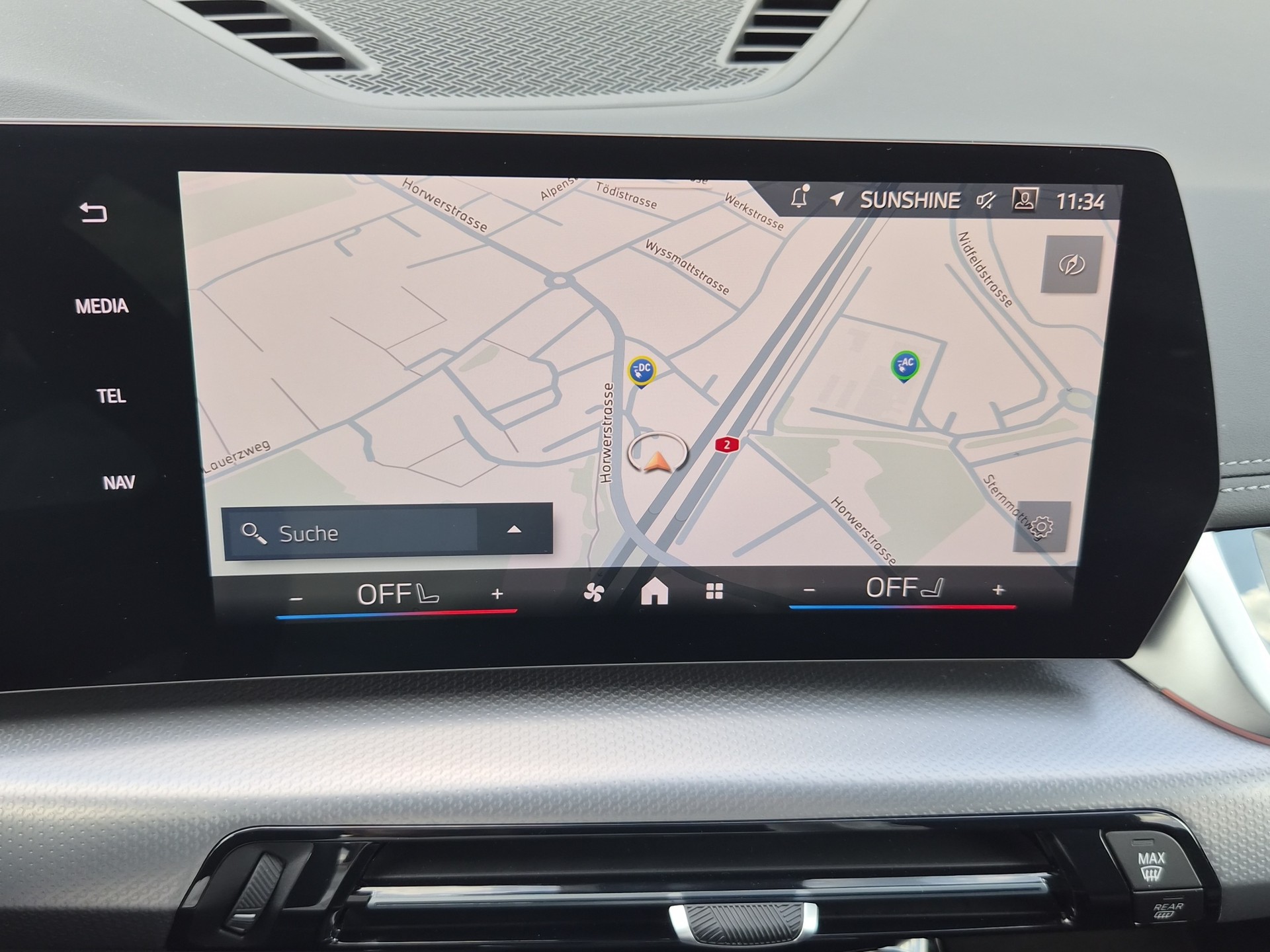 BMW iX1 xDrive 30 Edition M Sport-image-25